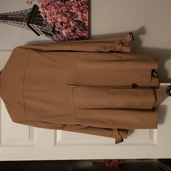 Caramel trench coat - Picture 6 of 7